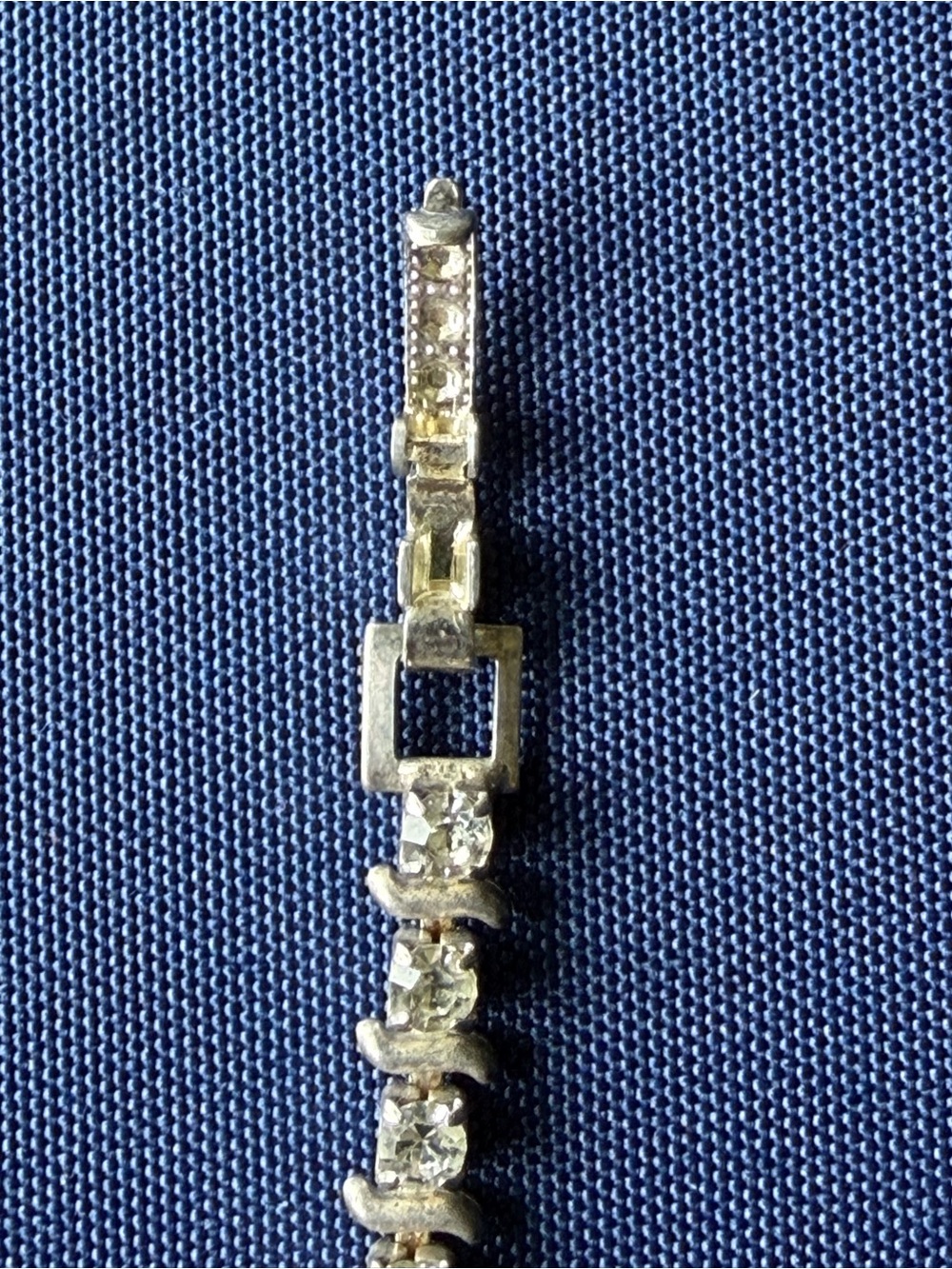 VTG Silver tone Link Tennis rhinestone bracelet blue sapphire color rhinestone - Picture 4 of 6